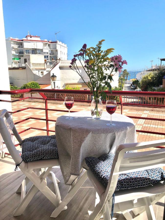 Apartamento Vistamar ネルハ エクステリア 写真